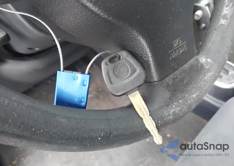 2008 Nissan Versa 1.8S из США, поврежденный, VIN 3N1BC13E08L355300